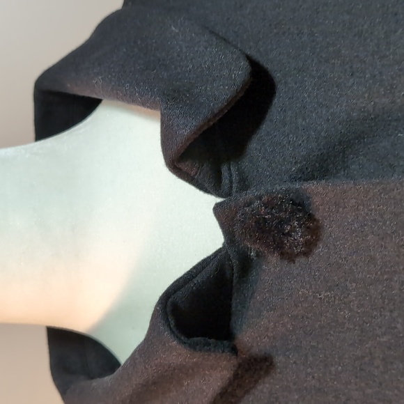 Marc Cain,90% Wool Black Pea Coat Classic Design, Size 6. - Picture 4 of 12